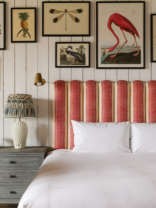 Glasson-Lakehouse-Classic-Room