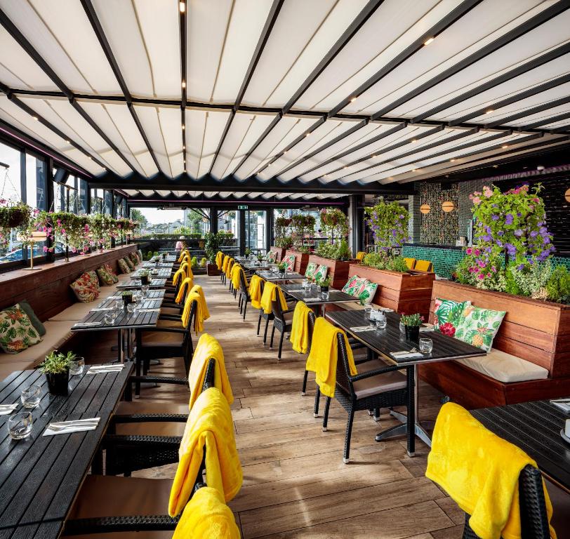 Claregalway Hotel dining