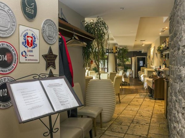 Coach House dining