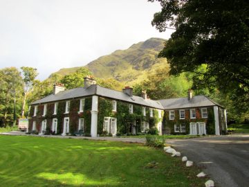 Delphi Lodge