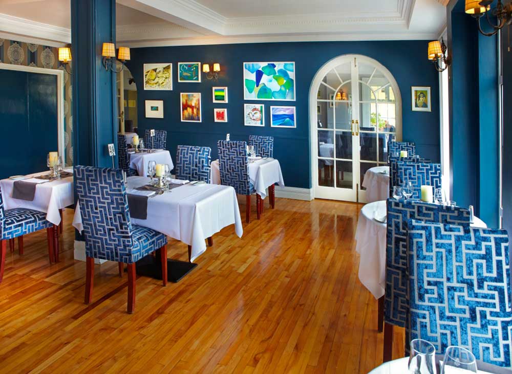 Leenane Hotel dining