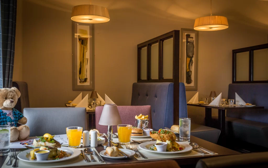 Maldron Hotel family breakfast