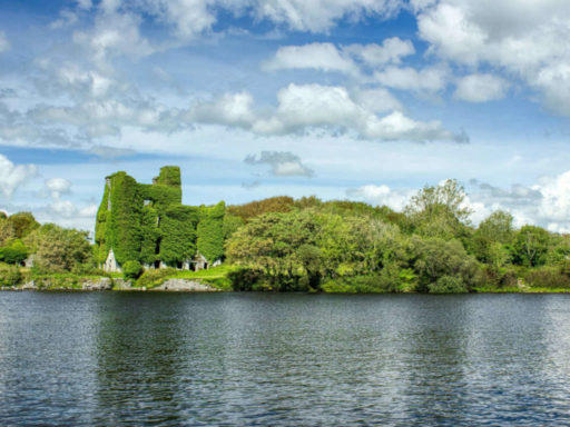 Menlo castle view from Dangan