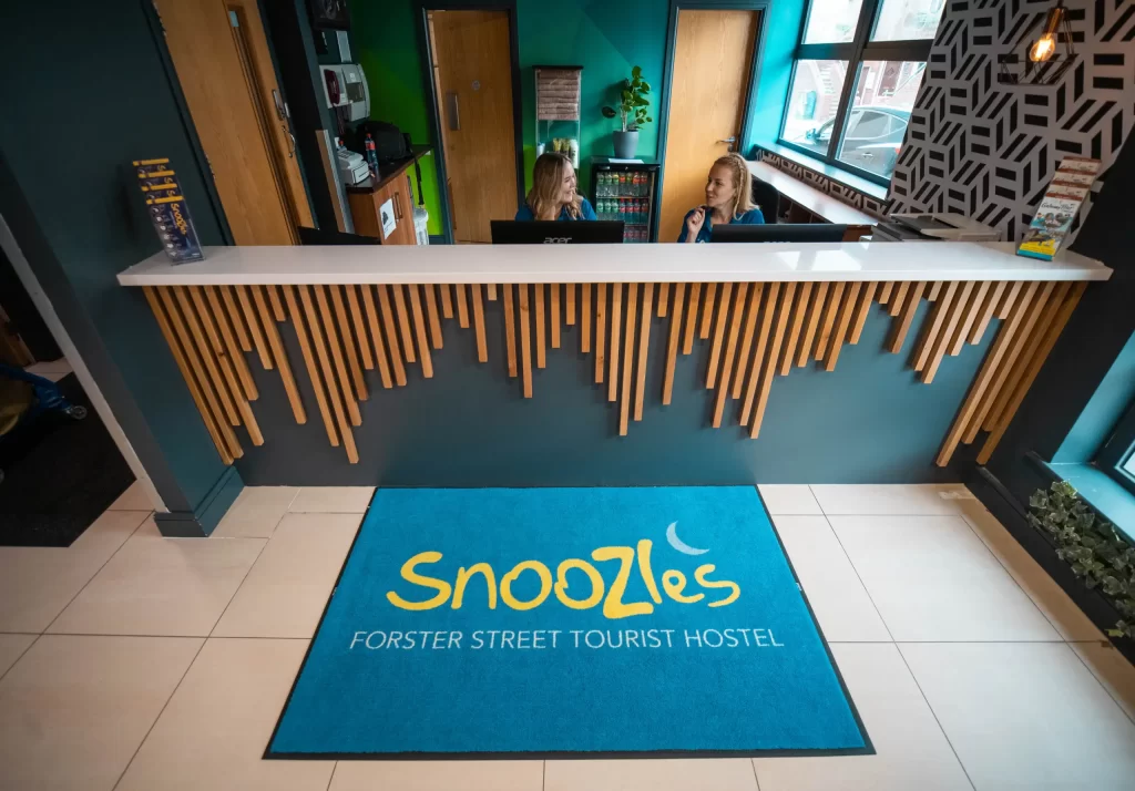 Snoozles Hostel Forster Street