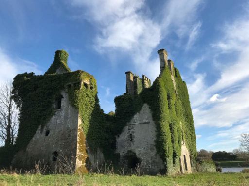 Menlo Castle ruins