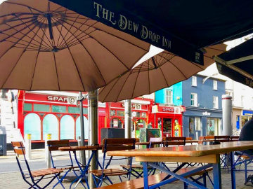 Dew Drop outdoor seating