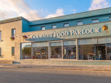 Gourmet Food Parlour