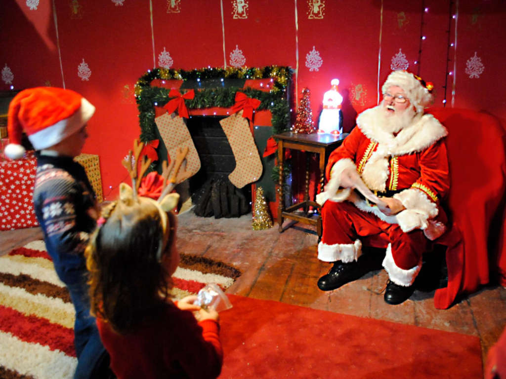 loughwell farm park santa visits