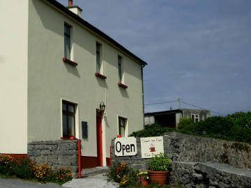 Teach an Tae Cafe Aran & Tea Rooms