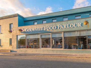 Gourmet Food Parlour