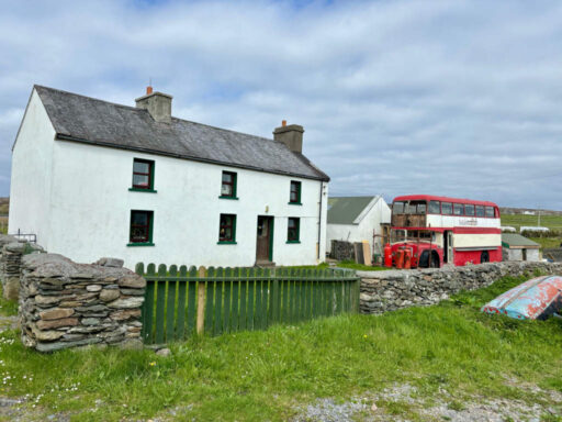 Inishwallah food bus