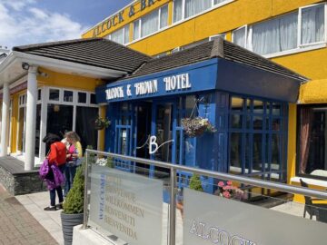 Alcock and Brown Hotel