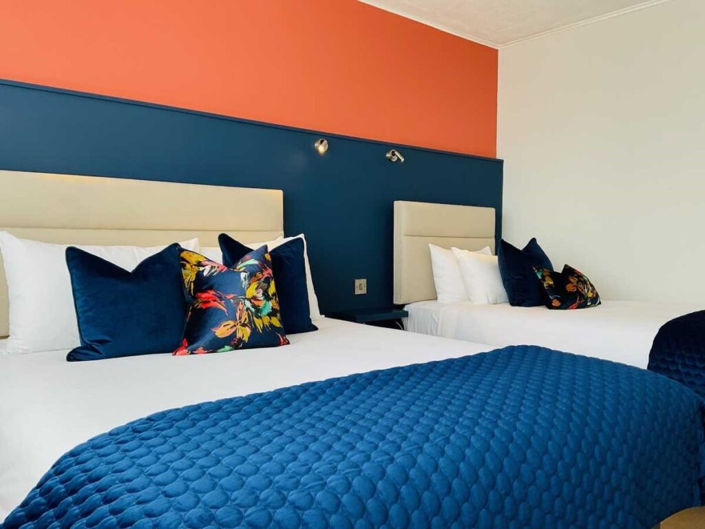 Alcock and Brown Hotel Rooms