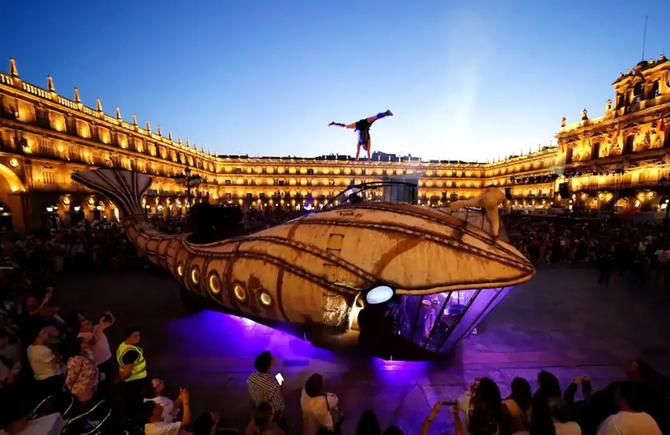 GIAF-The-Whale-Street