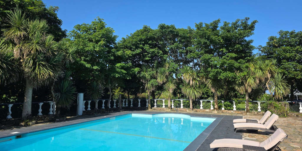 Renvyle House Hotel pool