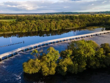Meelick Weir Walkway River Shannon, Galway